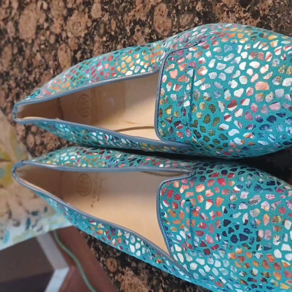 BluBlonc Women's Flats